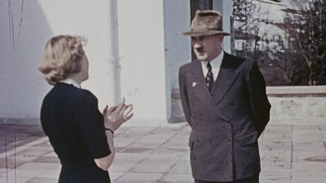 Krieg und Holocaust - Der deutsche Abgrund - Flächenbrand 1936–1940 - De la película - Adolf Hitler