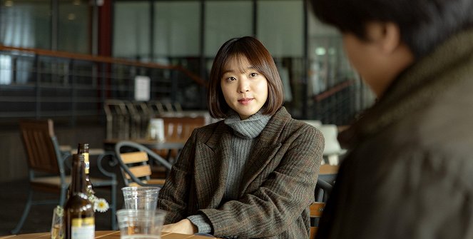 Amudo eobsneun got - De la película - Hye-ri Yoon