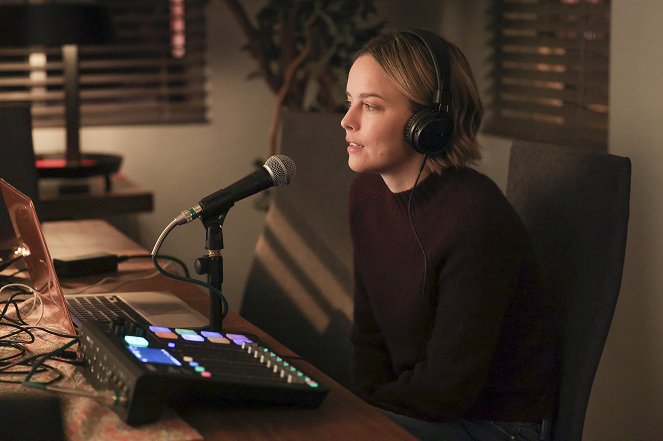 A Million Little Things - Season 3 - The Price of Admission - Photos - Allison Miller