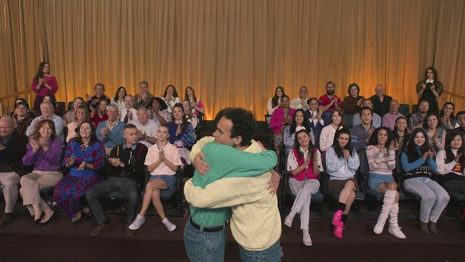 The Goldbergs - Love Triangle - Photos - Troy Gentile