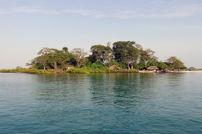 À la rencontre des peuples des mers - Guinée-Bissau : Les Bijagos - L'archipel aux îles sacrées - De filmes