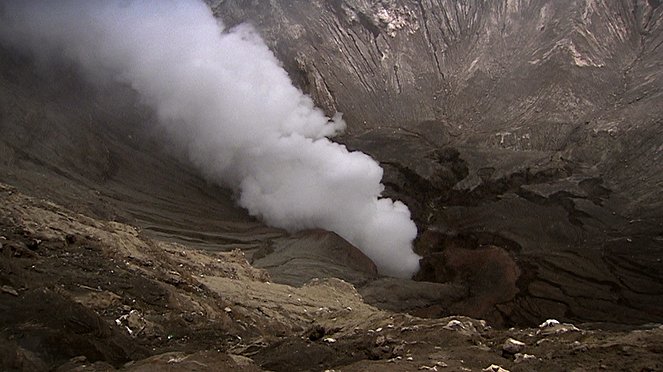 World's Greatest Natural Wonders - Volcanoes - Z filmu