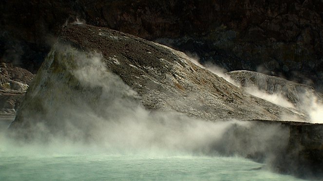 World's Greatest Natural Wonders - Volcanoes - Film