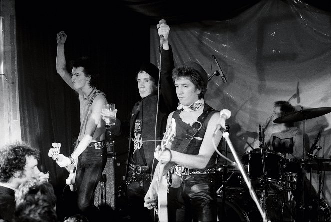 Never Mind The Baubles: Christmas with the Sex Pistols - Photos - Sid Vicious, John Lydon, Steve Jones, Paul Cook