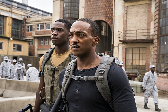 Outside the Wire - Film - Damson Idris, Anthony Mackie