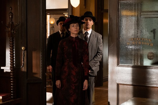 Murdoch Mysteries - Season 13 - The Trial of Terrance Meyers - De la película