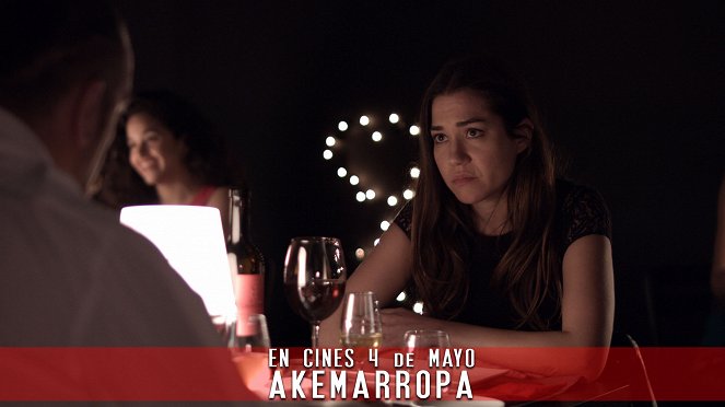 Akemarropa - Lobbykaarten - Elena Martínez