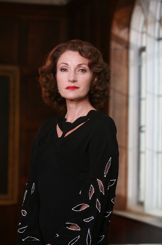 Agatha Christie Marple kisasszonya - Season 3 - Az alibi - Promóció fotók - Jane Seymour