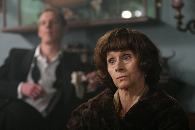 Agatha Christie's Marple - Season 2 - The Sittaford Mystery - Photos