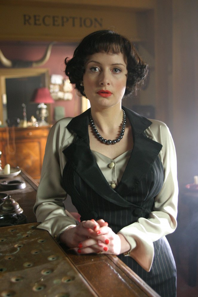 Agatha Christie Marple kisasszonya - A Sittaford-rejtély - Filmfotók