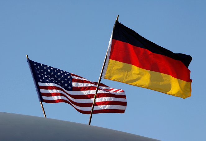 ZDFzeit: Wir Deutschen und die USA - Kuvat elokuvasta
