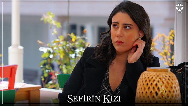 Sefirin Kızı - Episode 29 - Lobby karty