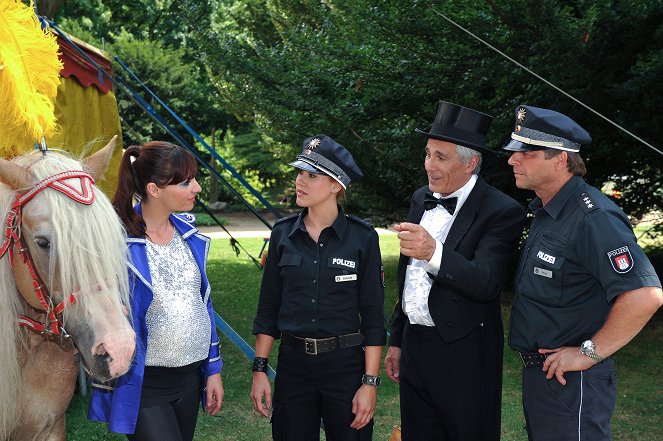 Policie Hamburk - Rodinný cirkus - Z filmu
