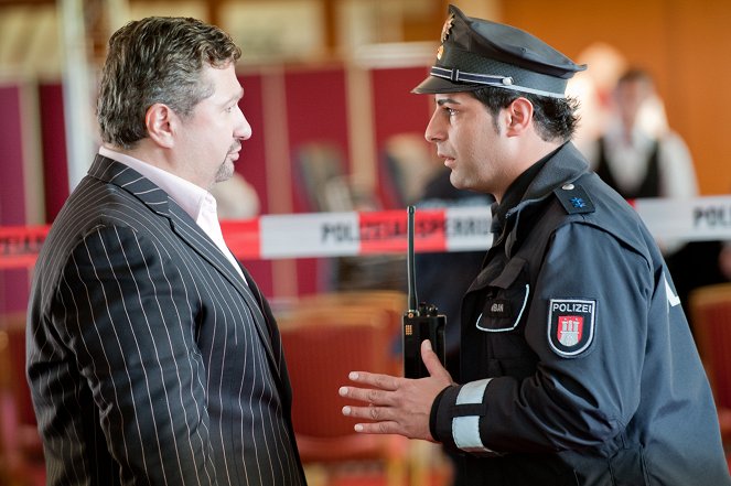 Polícia Hamburg - Der große Bluff - Z filmu