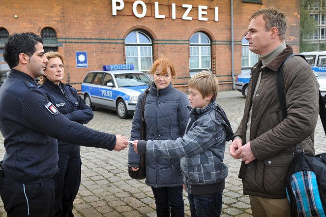 Polícia Hamburg - Eltern – nein, danke! - Z filmu