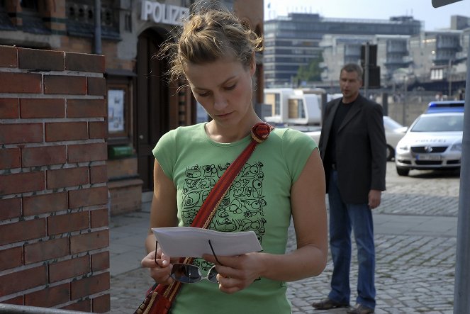 Polícia Hamburg - Fahrerflucht - Z filmu - Rhea Harder