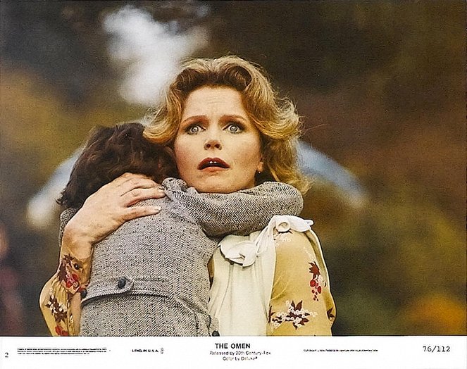The Omen - Lobby Cards - Lee Remick