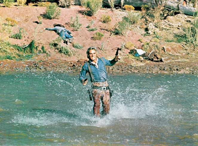 Infierno en el río - De la película - Terence Stamp