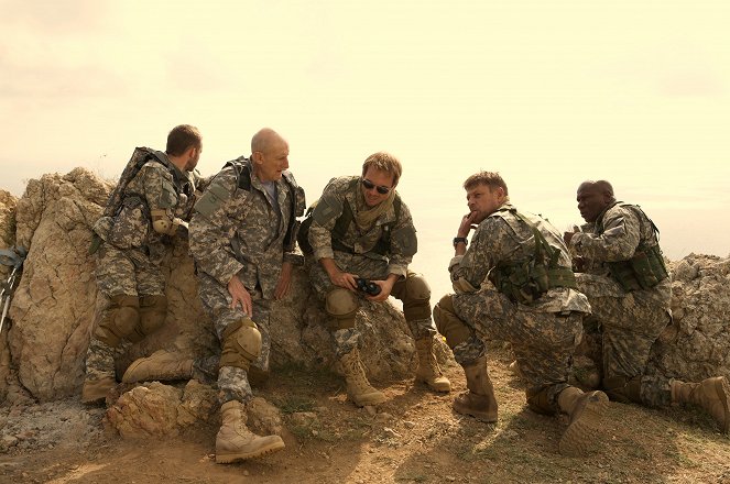 Soldiers of Fortune - De la película - James Cromwell, Christian Slater, Sean Bean, Ving Rhames