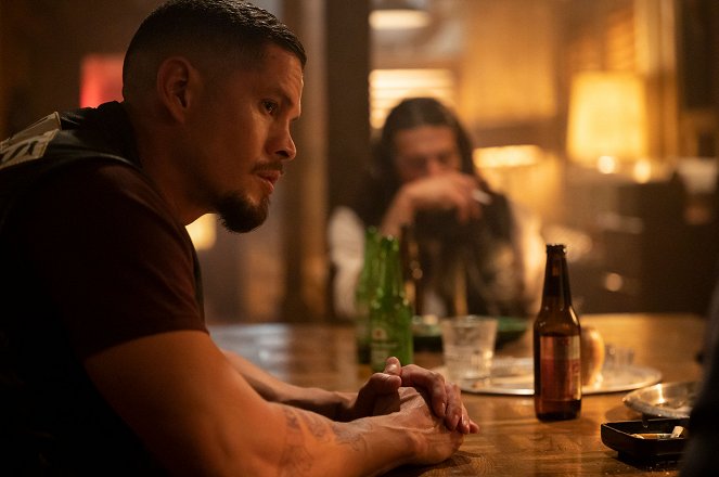 Mayans M.C. - Overreaching Don't Pay - Photos - JD Pardo