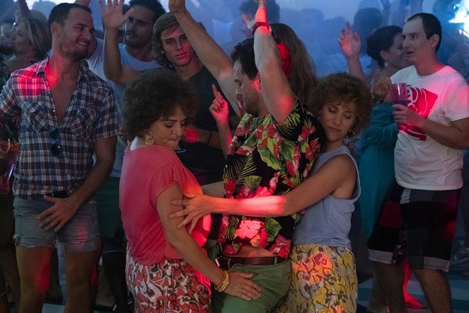 As Férias Loucas de Barb e Star - Do filme - Annie Mumolo, Jamie Dornan, Kristen Wiig