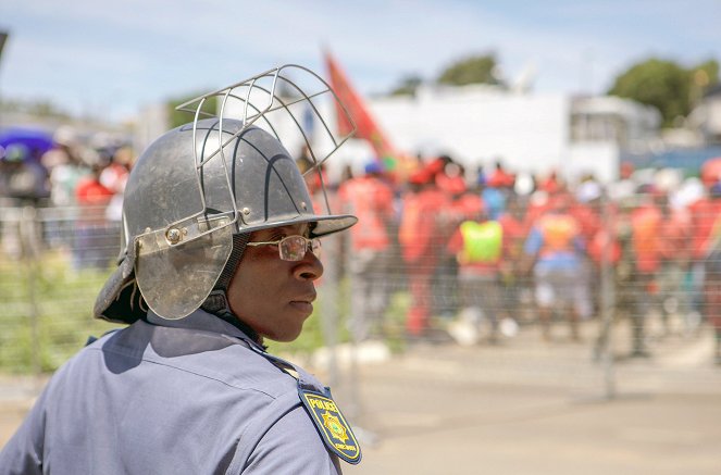 Ein Land als Beute - Korruption in Südafrika - Filmfotos