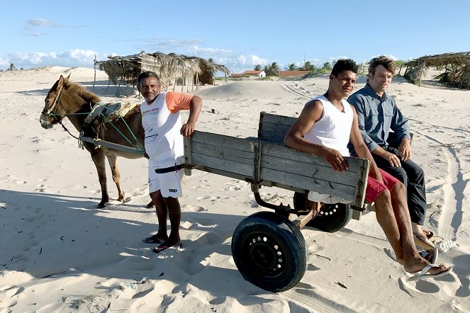 À la rencontre des peuples des mers - Season 1 - Brésil : Les Jangadeiros - À l'épreuve de l'océan - Photos