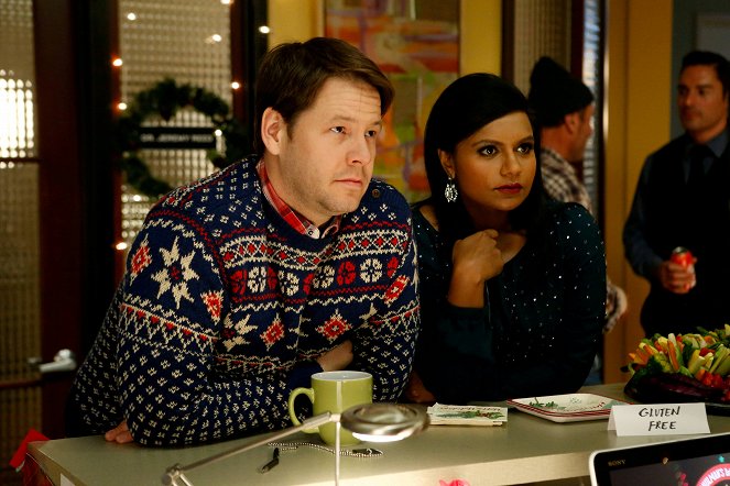 The Mindy Project - Christmas Party Sex Trap - Van film