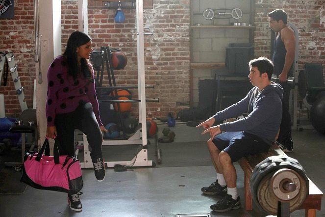 The Mindy Project - Danny Castellano is My Personal Trainer - Van film