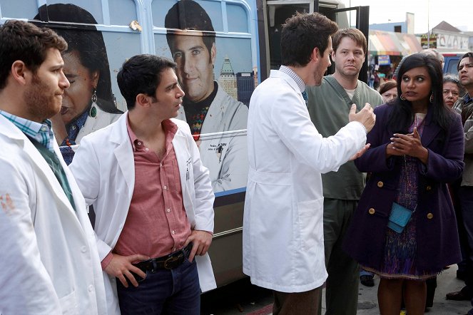 The Mindy Project - Girl Crush - Photos