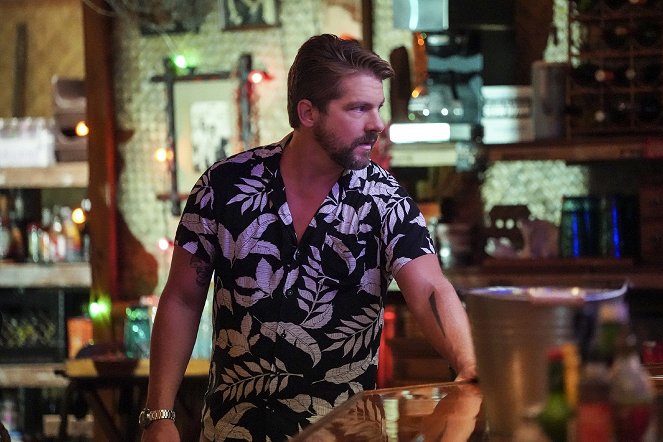 Magnum P.I. - The Day Danger Walked In - Photos - Zachary Knighton