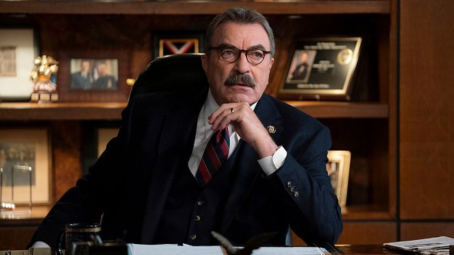 Blue Bloods - Crime Scene New York - For Whom the Bell Tolls - Photos - Tom Selleck