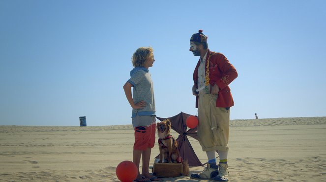 The Boy, the Dog and the Clown - De la película