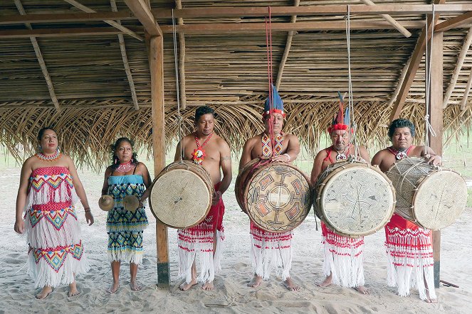À la rencontre des peuples des mers - Guyane : Les Kali'nas - Les esprits du delta - Z filmu