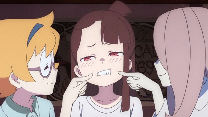 Little Witch Academia - Bee Affection - Photos
