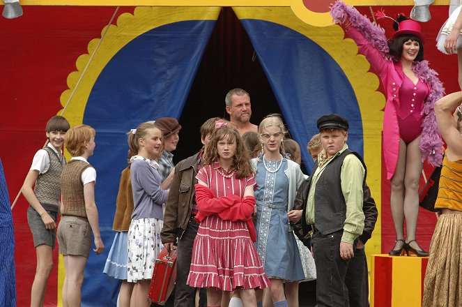 Olsenbanden Junior på cirkus - Promoción