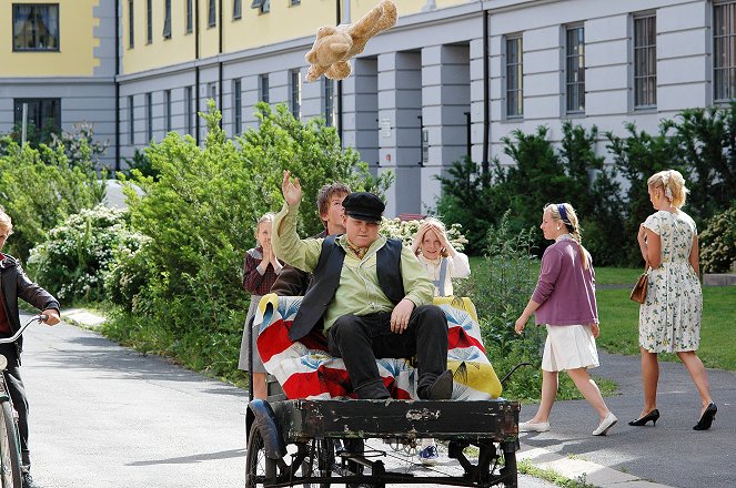 Olsenbanden Junior på cirkus - Filmfotos