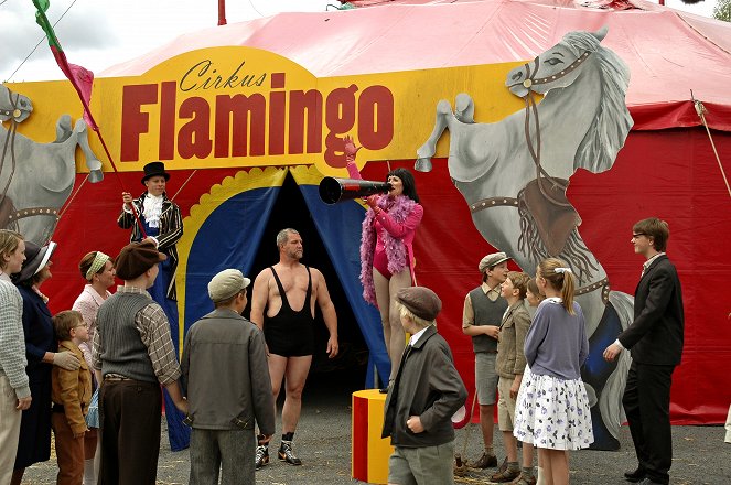 Olsenbanden Junior på cirkus - Filmfotos