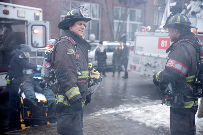 Chicago Fire - Dead of Winter - Photos - Jesse Spencer