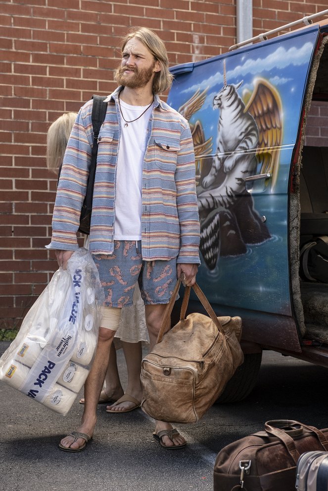 Lodge 49 - Zugzwang - Kuvat elokuvasta