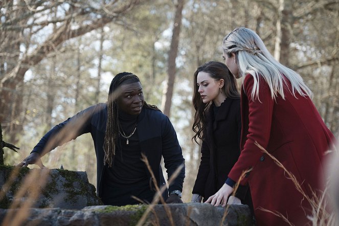 Legacies - Season 3 - Do All Malivore Monsters Provide This Level of Emotional Insight? - Photos