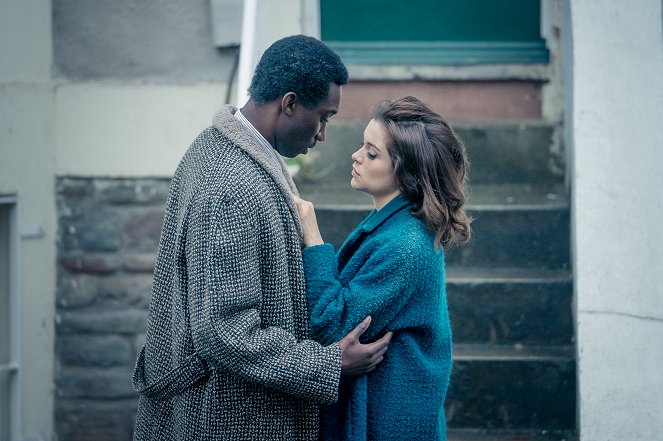 Christine Keeler tárgyalása - Episode 1 - Filmfotók - Nathan Stewart-Jarrett, Sophie Cookson