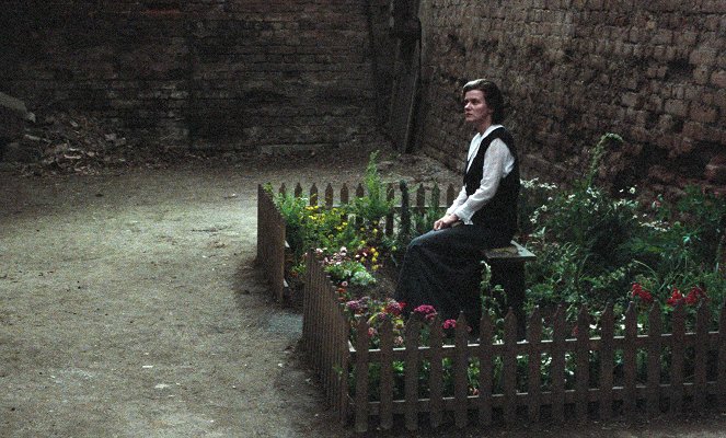 Rosa Luxemburg - Kuvat elokuvasta