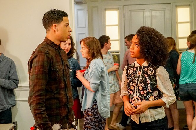 Black-ish - What Lies Beneath - De la película