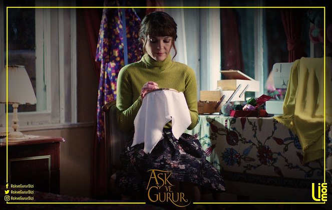 Aşk ve Gurur - Episode 1 - Lobby Cards