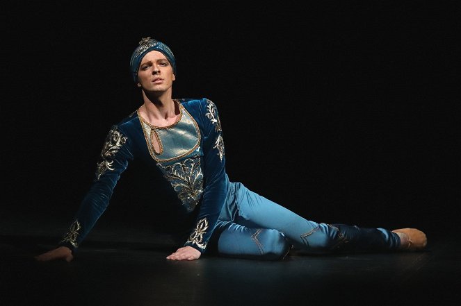 La Bayadère by Nacho Duato after Marius Petipa - Mikhailovsky Theatre - Photos