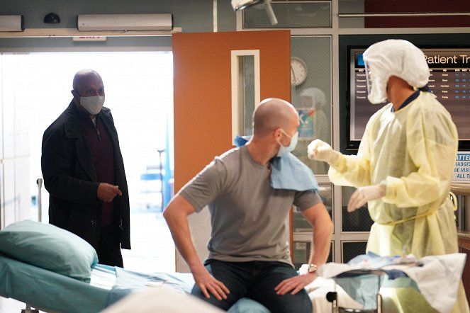 A Anatomia de Grey - Season 17 - Sign O' the Times - Do filme - James Pickens Jr.