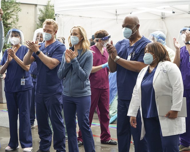 Grey's Anatomy - Die jungen Ärzte - Mit allen Sinnen - Filmfotos - Kevin McKidd, Kim Raver, James Pickens Jr., Chandra Wilson