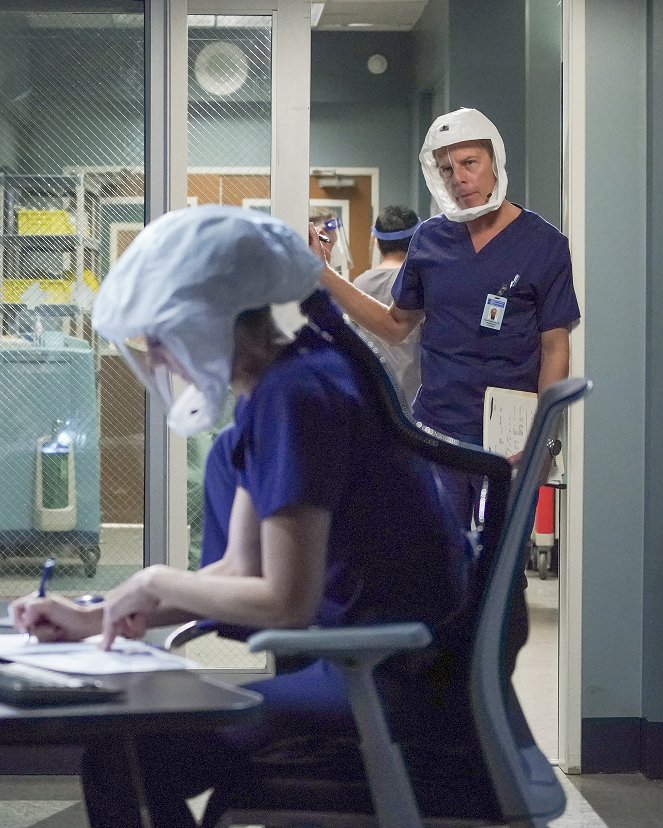 Grey's Anatomy - Season 17 - Good As Hell - Photos - Greg Germann