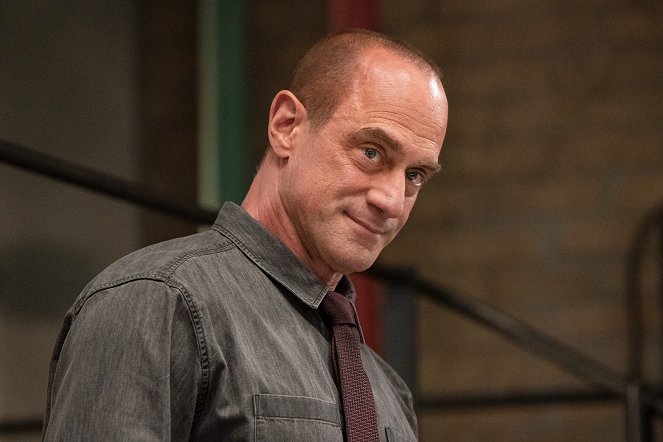 Law & Order: Organized Crime - The Stuff That Dreams Are Made Of - Van film - Christopher Meloni
